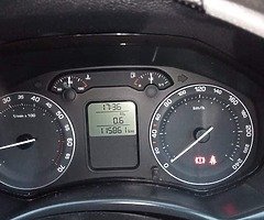 Skoda oktavia 1.4 petrol_2005/Very low mileage-115.000km. - Image 7/10