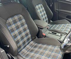 2015 Volkswagen Golf - Image 7/10