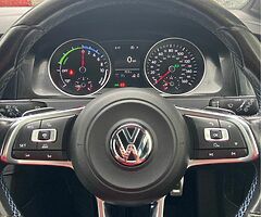 2015 Volkswagen Golf - Image 10/10
