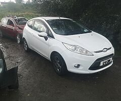 **BREAKING ONLY**2012 FORD FIESTA 1.3L Petrol**BREAKING ONLY**