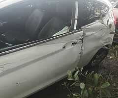 **BREAKING ONLY**2012 FORD FIESTA 1.3L Petrol**BREAKING ONLY** - Image 4/6