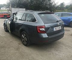 **BREAKING ONLY**2019 SKODA OCTAVIA 1.6L Diesel**BREAKING OLNY** - Image 5/9