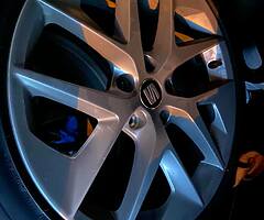 SEAT LEON FR 18” Alloys