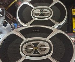 Cd player/radios