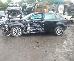 **BREAKING ONLY**2014 AUDI A3 1.6L Diesel**BREAKING ONLY - Image 4/7