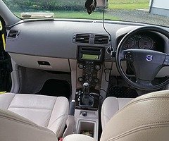 07 volvo v50 nct and tax