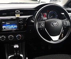 2015 Toyota Corolla 1.4d Luna/Only 127k kms/FSH - Image 6/10