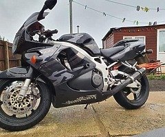 1998 Honda CBR - Image 6/6