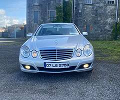 Mercedes e200
