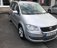 07 VW Automatic  7-seater