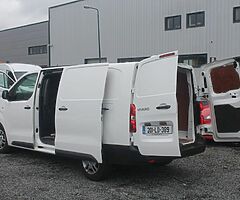2020 vauxhall vivaro LWB - Image 5/9