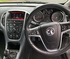 2014 Vauxhall Astra 1.3 CDTi - Image 3/8