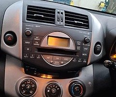 Rav 4 2L 4X4 Petrol - Image 6/9
