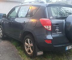 Rav 4 2L 4X4 Petrol - Image 9/9