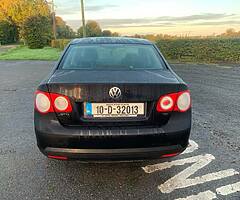 VW Jetta 1.6 TDI - Image 8/8