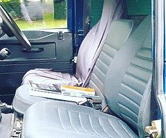 LANDROVER DEFENDER 3 SEATER . NEW D.O.E TAXED FOR 10 MONTHS. 113.000 MILES - Image 6/8