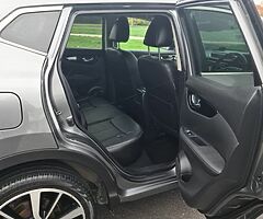 2015 Nissan Qashqai - Image 9/10