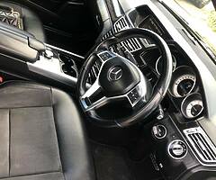 Mercedes e220 - Image 9/10