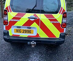 2015 Peugeot Partner - Image 6/7