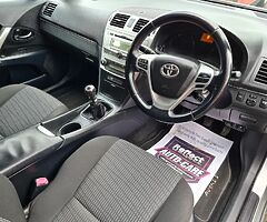 2012 Toyota Avensis - Image 6/10