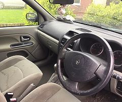 Renault Clio 04 Petrol 1.0