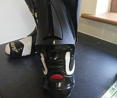 RST motorcycle boots