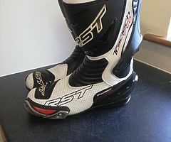 RST motorcycle boots - Image 4/4