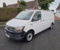 2017 Volkswagen Transporter - Image 3/8