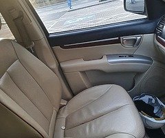 Hyundai santa fe - Image 6/8