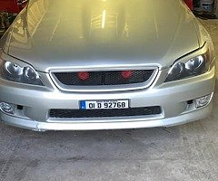Lexus is200