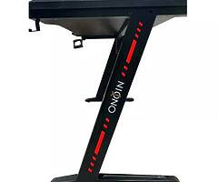 Gaming Chair and Gaming Table - Image 4/9