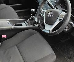 Toyota Avensis 2009 manual, 2.0 diesel D4D