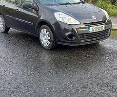 12 Renualt  Clio 1.2