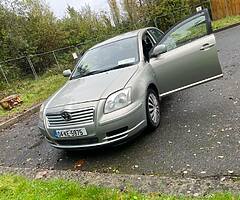 Toyota avensis 1.6 petrol