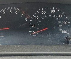 Toyota Corolla - Image 4/5