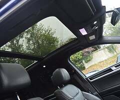 2017 Volkswagen Touareg - Image 6/7