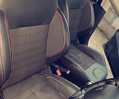 Peugeot 208 - Image 6/7