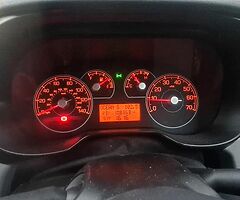 car for sale in good condition fiat punto 2007 1.2 petrol - Image 9/10