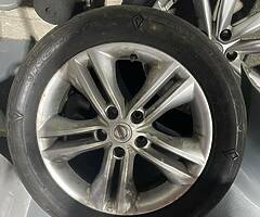 All tyres Nissan Quasqai 50e