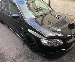 2005 Mitsubishi Evolution 9 GT - Image 3/6