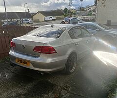 VW Passat 2014 220Hp
