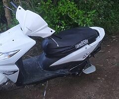 Dio Honda scoter - Image 3/8