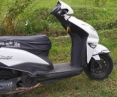 Dio Honda scoter - Image 6/8
