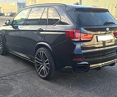 BMW X5 M50D - Image 10/10