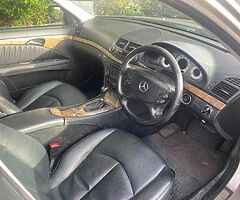 2009 Mercedes Benz E Class 2.2 diesel for breaking e220