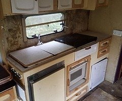 Caravan (Read Add) - Image 4/10