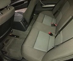 BMW 320d - Image 5/10