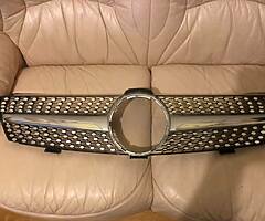Mercedes w219 Diamond grill for sale