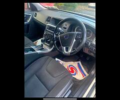 Volvo S60 Manual - Image 3/6