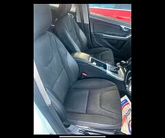 Volvo S60 Manual - Image 4/6
